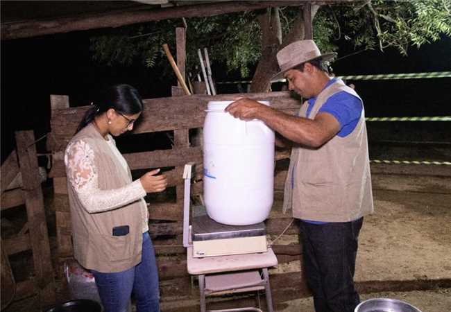  Segundo Concurso Leiteiro/Curraleiro de São Francisco do Glória.